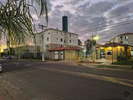 Apartamento em Parque Rita Vieira