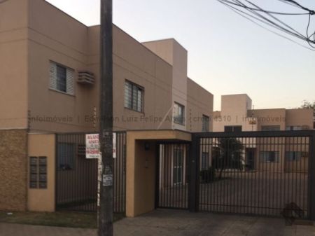 Apartamento em Carandá Bosque I