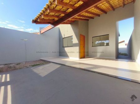 Casa-Térrea em Residencial Figueiras do Parque