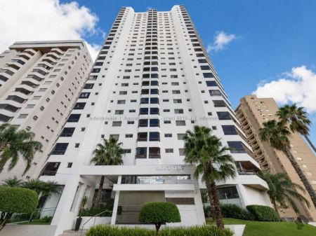 Apartamento em Centro