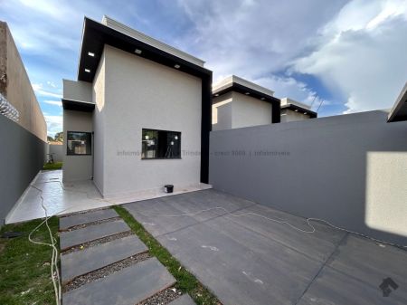 Casa-Térrea em Nova Campo Grande
