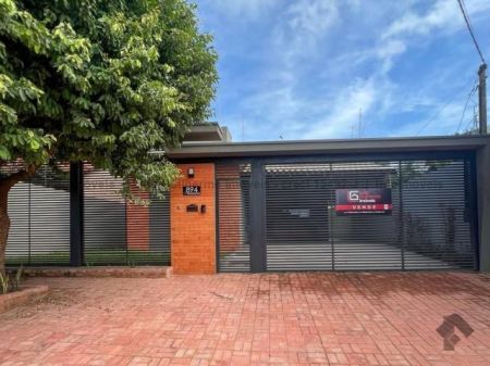 Casa-Térrea em Vila Donária