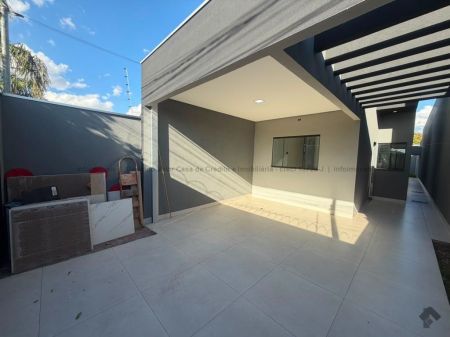 Casa-Térrea em Nova Campo Grande