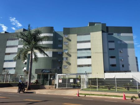 Apartamento em Jardim Veraneio