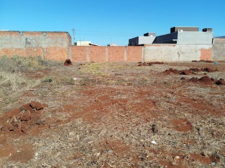 Terreno em Residencial Esplanada