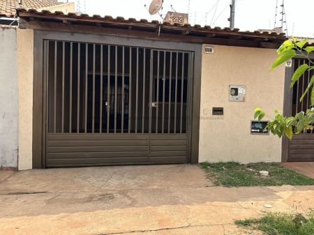 Casa-Térrea em Jardim Los Angeles