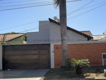 Casa-Térrea em Rita Vieira
