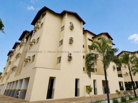 Apartamento em Parque dos Poderes