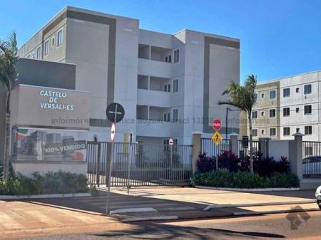 Apartamento em Centenário