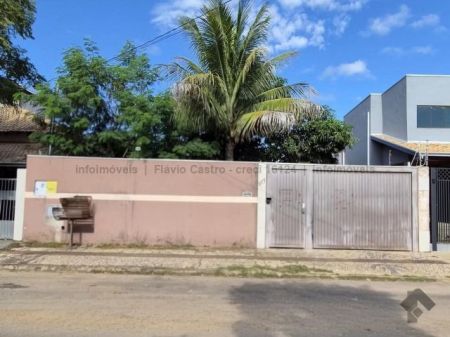 Casa-Térrea em Jardim Andreia