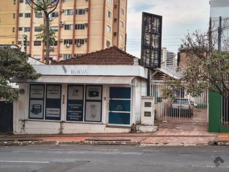 Sala / Salão / Loja em Centro