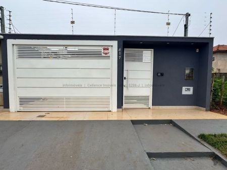 Casa-Térrea em Rita Vieira