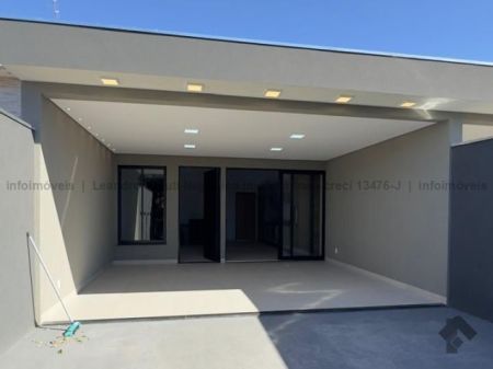Casa-Térrea em Santa Fé