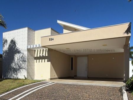 Casa-Térrea-Condomínio em Residencial Alphaville