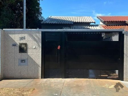 Casa-Térrea em Jardim Presidente