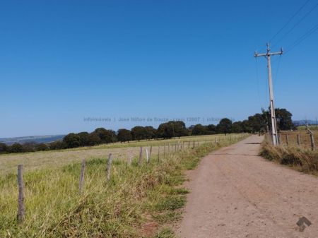 Chácara em Zona Rural