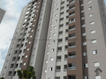 Apartamento em Jardim Seminário