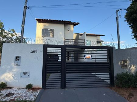 Sobrado em Jardim Montevidéu