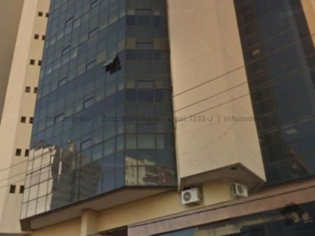 Sala / Salão / Loja em Centro