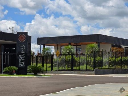 Terreno-Condomínio em Loteamento Reserva Santa Inês