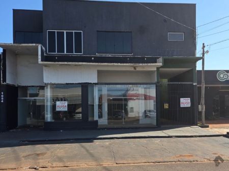 Sala / Salão / Loja em Centro
