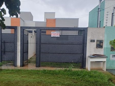 Casa-Térrea em Pq. Residencial União