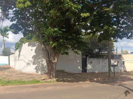 Casa-Térrea em Maria Aparecida Pedrossian