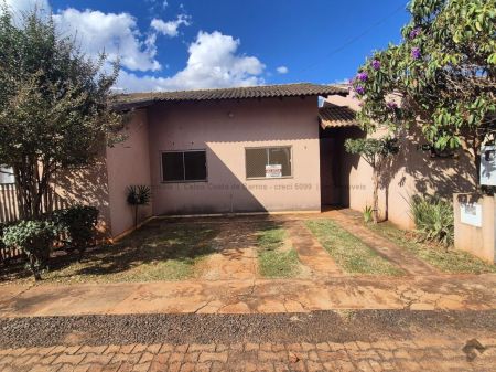 Casa-Térrea-Condomínio em Jardim Monte Alegre