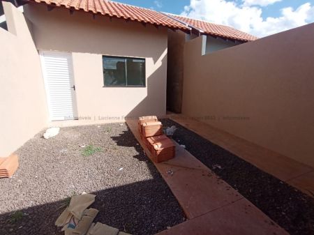 Casa-Térrea em Bela Laguna