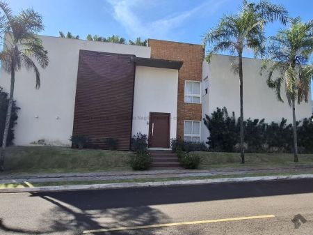 Sobrado-Condomínio em Altos da Afonso Pena