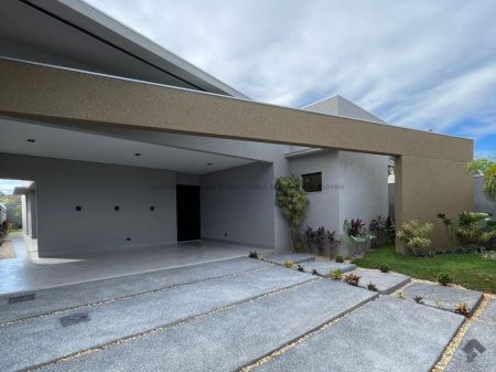 Casa-Térrea em Carandá