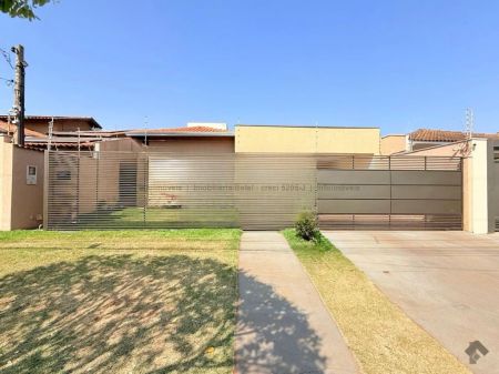 Casa-Térrea em Parque Alvorada