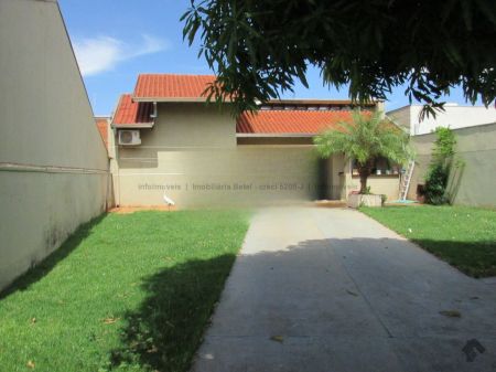 Casa-Térrea em Parque Alvorada