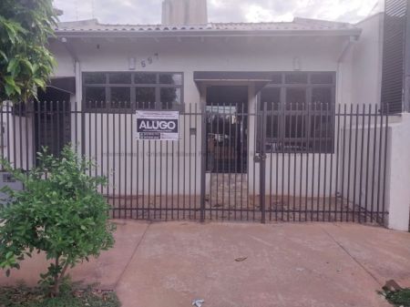 Casa Comercial em Vila Glória