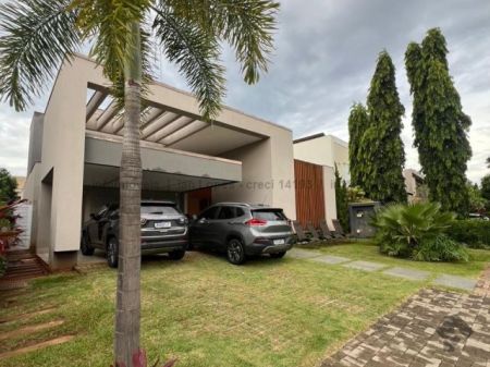Casa-Térrea-Condomínio em Residencial Alphaville
