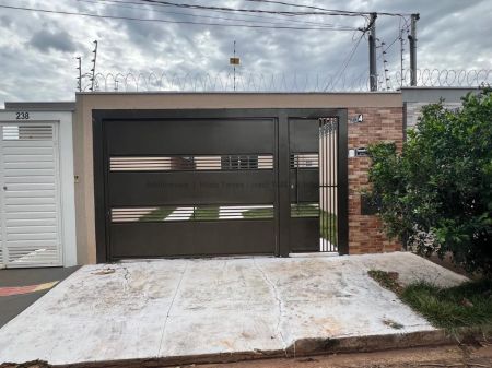 Casa-Térrea em Vila Nasser