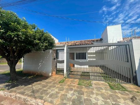 Casa-Térrea em Coronel Antonino