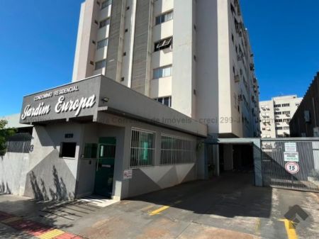 Apartamento em Vila Glória