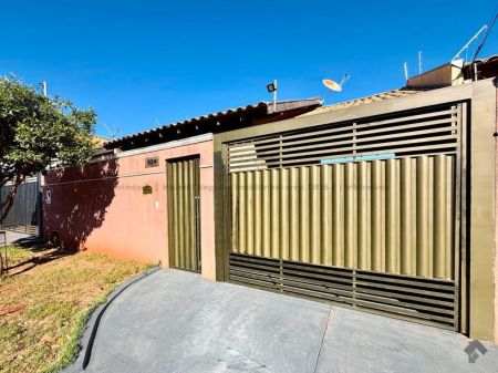 Casa-Térrea em Universitário