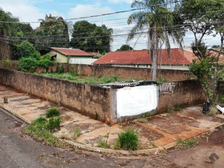 Terreno em Monte Castelo