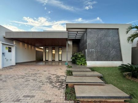 Casa-Térrea-Condomínio em Residencial Alphaville III