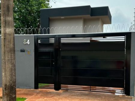 Casa-Térrea em Taquaral Bosque