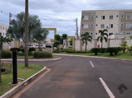 Apartamento em Pioneiros