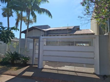 Casa-Térrea em Jardim Autonomista