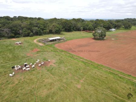 Fazenda em Zona Rural