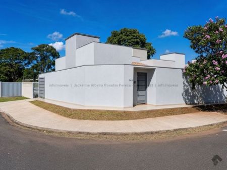 Casa-Térrea em Rita Vieira