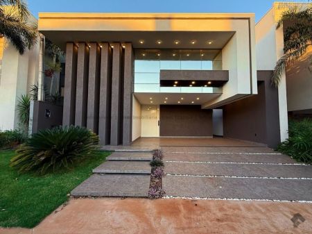 Casa-Térrea-Condomínio em Residencial Porto Madero