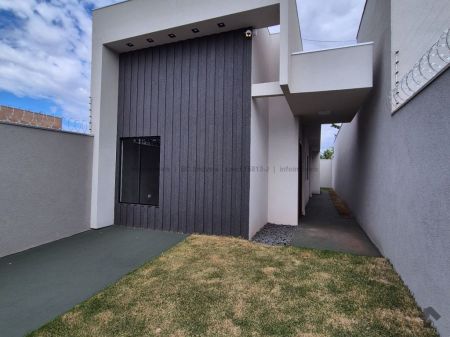 Casa-Térrea em Vila Nasser