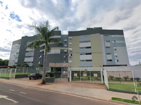 Apartamento em Jardim Veraneio