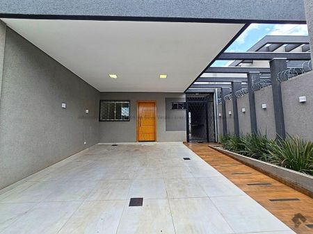 Casa-Térrea em Rita Vieira